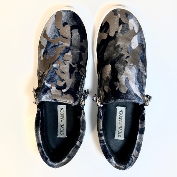Steve Madden Shoes - Steve Madden Glaammar Zip Metallic Camo Sneakers